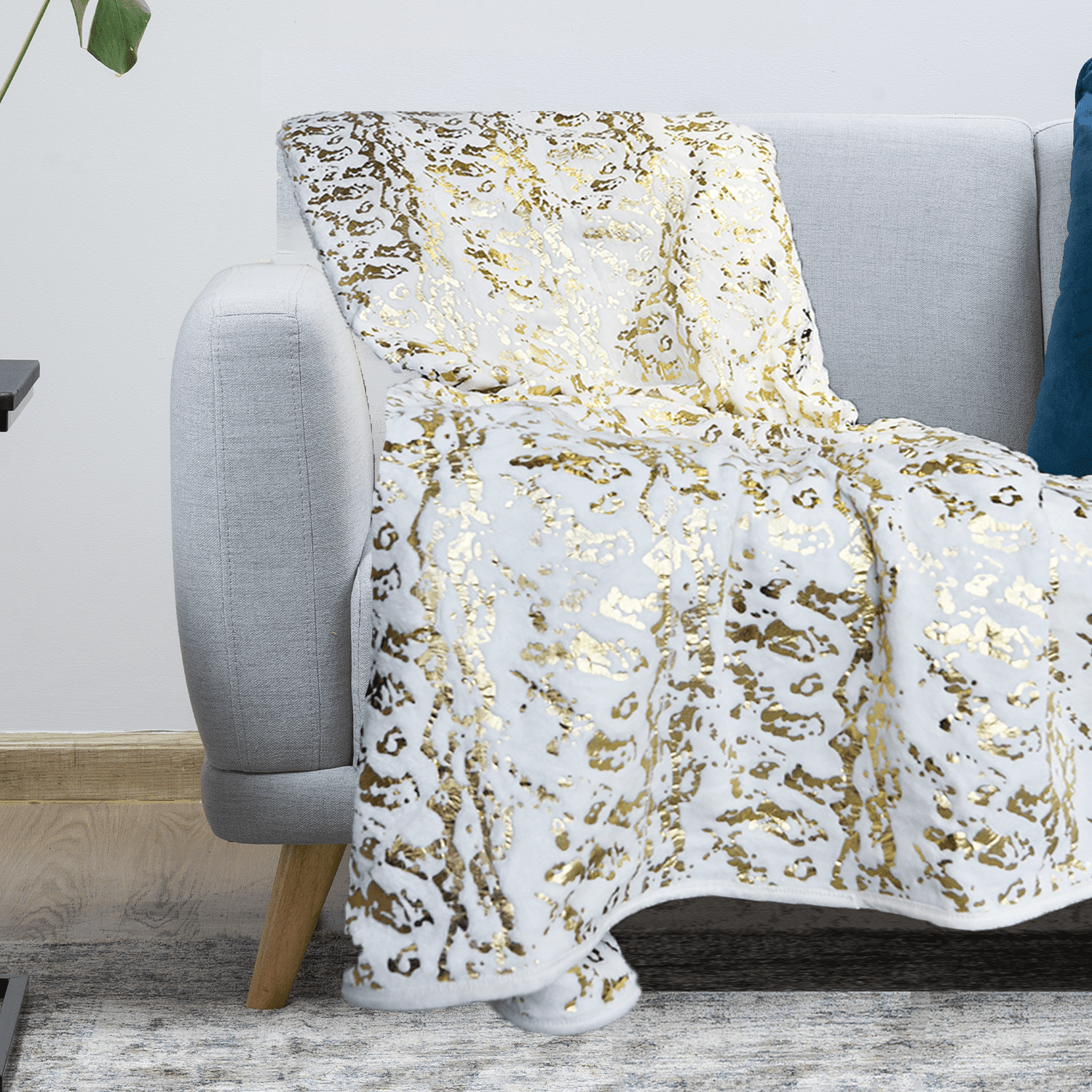 Cream & Gold Pattern Couch